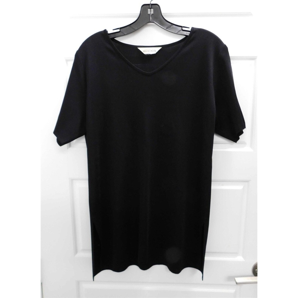Misook Black V-neck Pullover Short Sleeve Top sz M